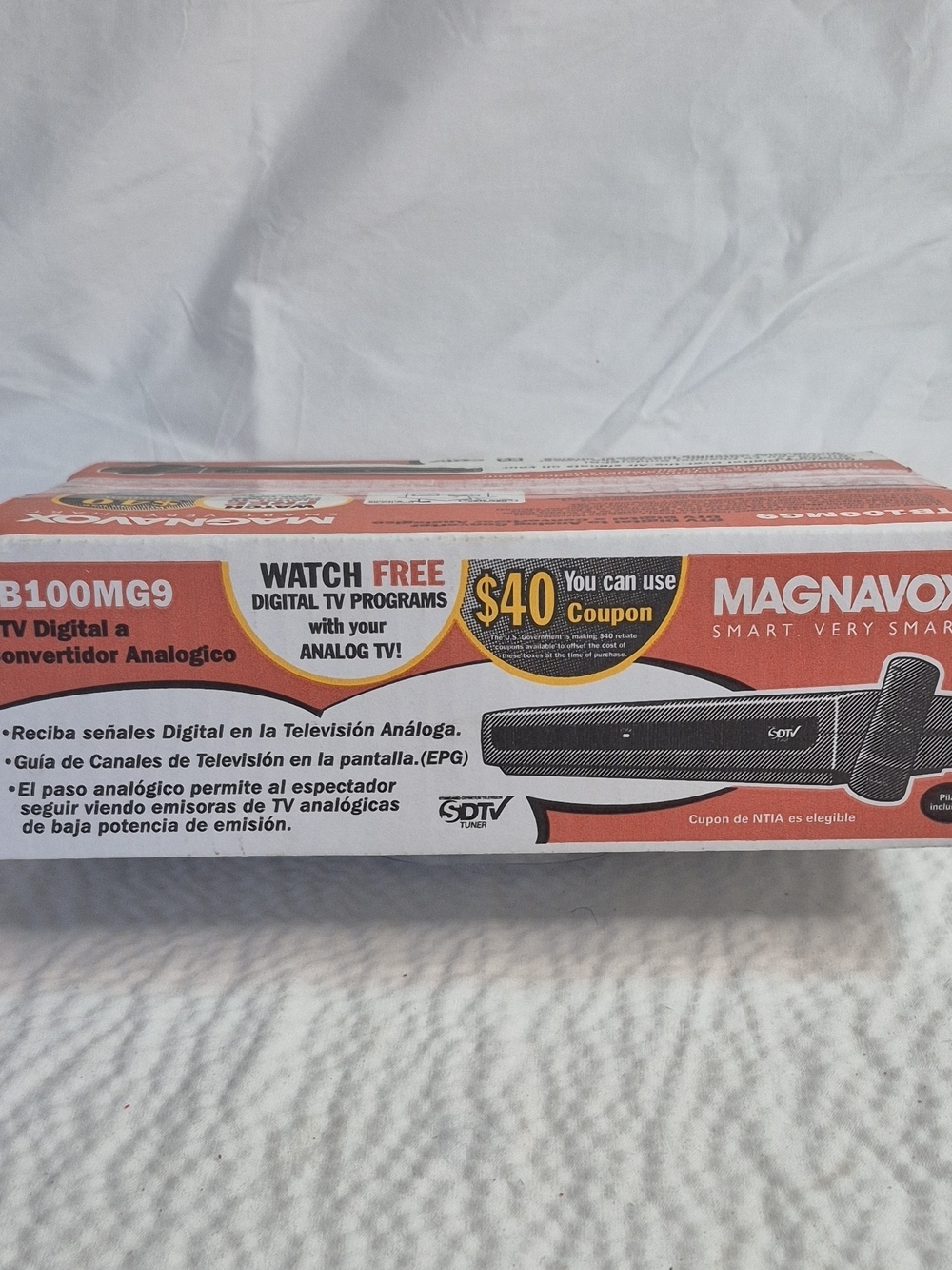 Magnavox TB100MG9 DTV Digital-to-Analog Converter Box w/ Digital Tuner, Black
